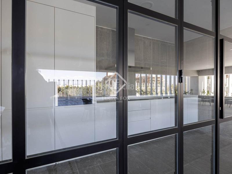 Foto 599d06b5-2071-4589-9e69-31fb36d94e83. Penthouse with heating parking pool in Sant Pau Valencia