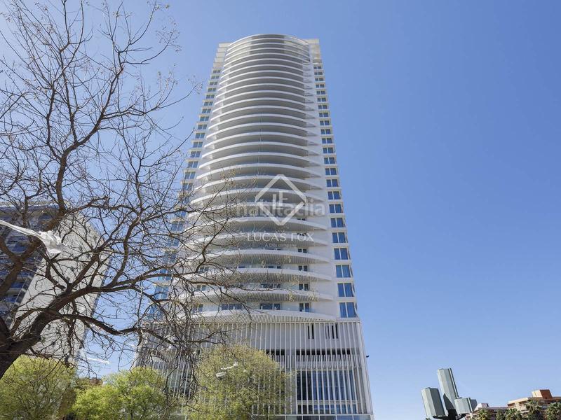 Foto 5d2e5684-9576-4a2b-9952-a58b7e2a67d4. Penthouse with heating parking pool in Sant Pau Valencia