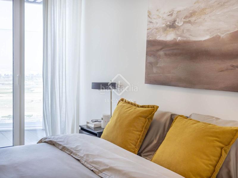 Foto 99f76d9d-3f58-4af5-a4a5-e89bbca606e9. Penthouse with heating parking pool in Sant Pau Valencia