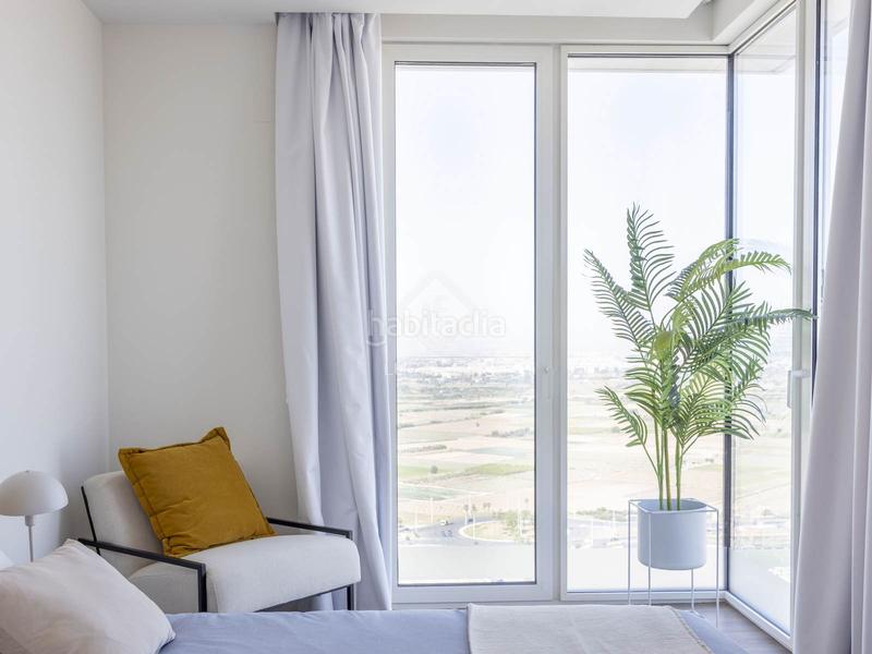 Foto c27dbf30-572e-4619-8768-ebd2ab0faadb. Penthouse with heating parking pool in Sant Pau Valencia