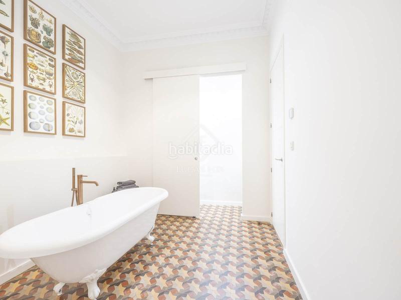 Foto 137daa48-744a-455a-960c-eff1d05ce23c. Location appartement avec chauffage dans La Seu Valencia