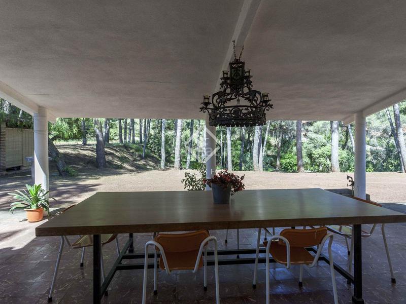 Foto 2cb4cff7-59ec-4e1d-87d6-c1d3175638a0. Chalet parcela con casa en venta , valencia en Casco Urbano Náquera