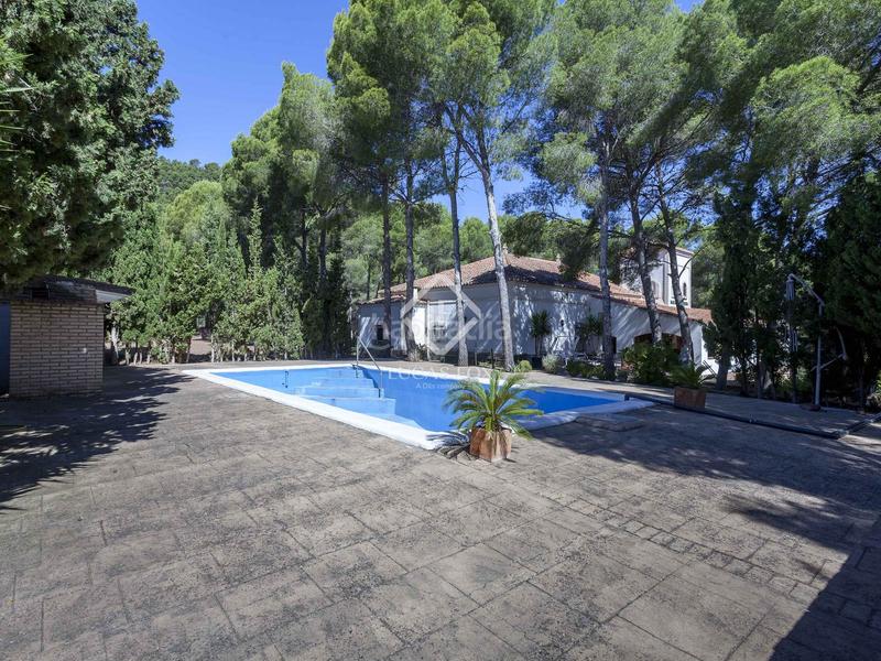 Foto dd2249b1-2fd8-43bf-87a3-759f0a122b1f. Chalet parcela con casa en venta , valencia en Casco Urbano Náquera