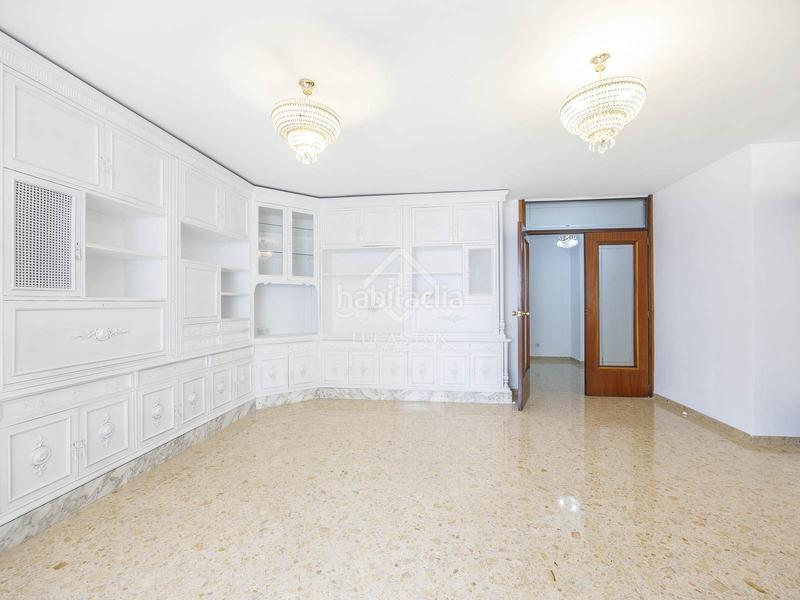 Foto 39c9b90b-7414-47f3-93e7-d652429b6044. Affitto appartamento con riscaldamento parcheggio in Valencia