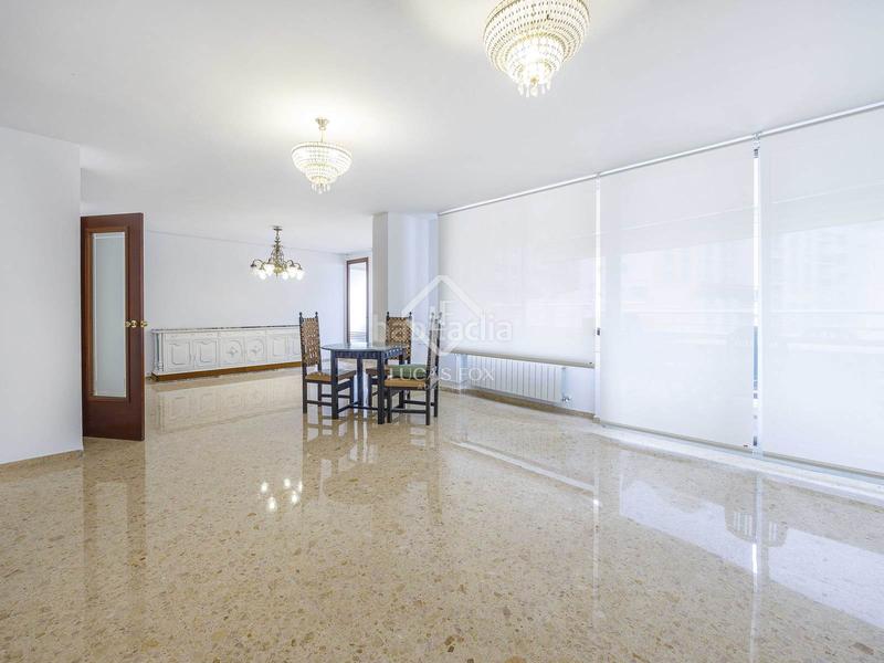 Foto ad6a9f93-b392-48df-9804-8582c0dd93e0. Affitto appartamento con riscaldamento parcheggio in Valencia