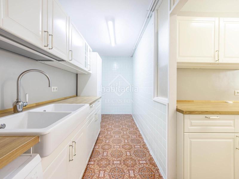 Foto eadb2da3-0f48-4029-a0ac-b3f681c61ce3. Location appartement avec chauffage parking dans Sant Francesc Valencia