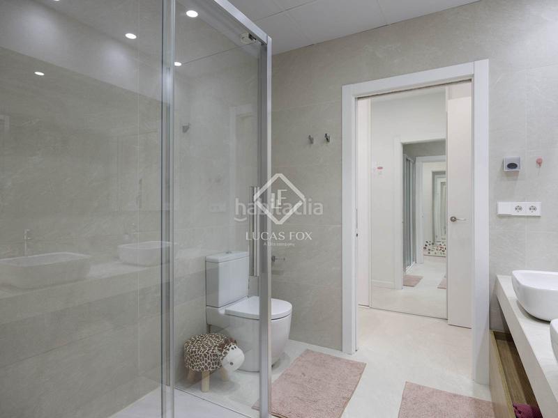 Foto 57354530-a358-449f-be6d-9ec5a3d406e2. Chalet  en excelentes condiciones de 5 dormitorios en primera línea de la playa de almardá. en Sagunt