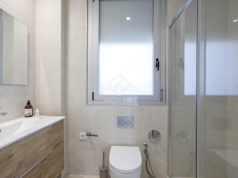 Foto 9fba0173-51ec-457f-9da5-faf8d0b12215. Chalet  en excelentes condiciones de 5 dormitorios en primera línea de la playa de almardá. en Sagunt