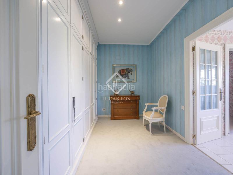 Foto 0ceb16a5-6bf8-41b6-9031-c23357448a59. Chalet con riscaldamento parcheggio piscina in Gallipont Pobla de Vallbona (la)