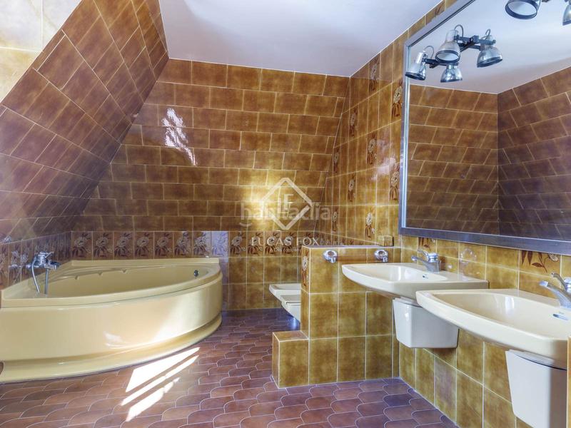 Foto 3037b129-95d6-4b56-a2e3-bcc4eaac3eaa. Chalet con riscaldamento parcheggio piscina in Gallipont Pobla de Vallbona (la)