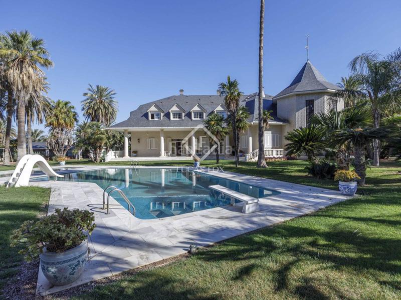 Foto b42a199b-bef8-4f10-94dd-a1f3c7c88633. Chalet con riscaldamento parcheggio piscina in Gallipont Pobla de Vallbona (la)