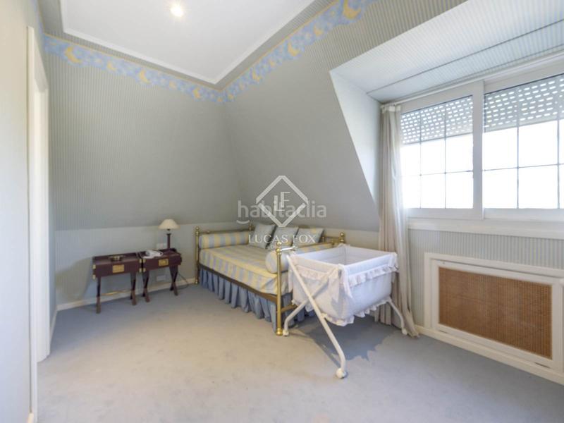 Foto cc24749c-d8e2-4090-b20b-e26f6741e752. Chalet con riscaldamento parcheggio piscina in Gallipont Pobla de Vallbona (la)