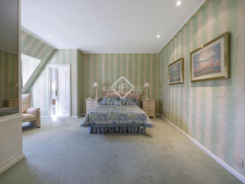 Foto cdcafaee-ef8c-414e-9b6f-8ce639022415. Chalet con riscaldamento parcheggio piscina in Gallipont Pobla de Vallbona (la)