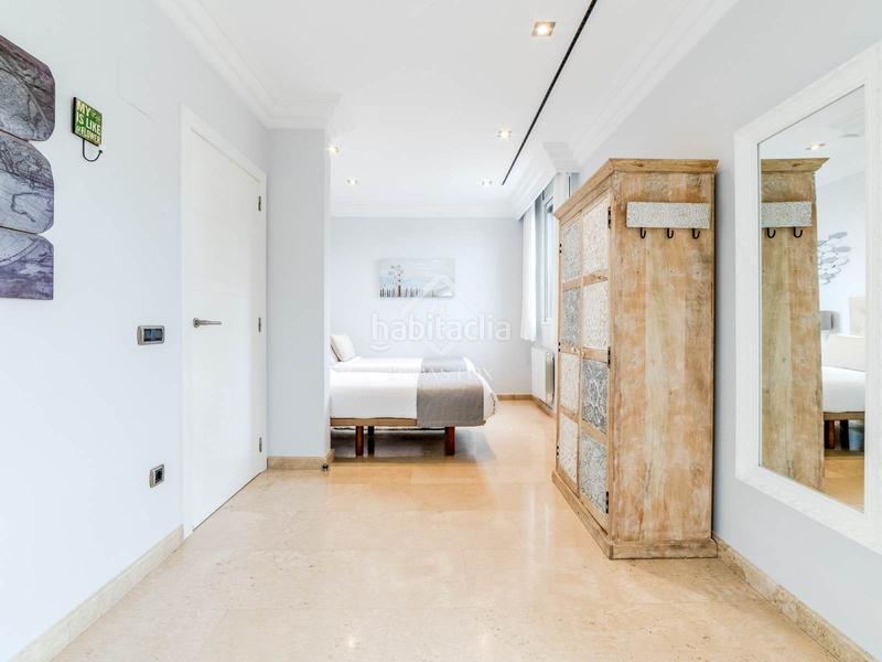 Foto 13984e4c-62b2-4b46-87ab-80a63493bd6f. Chalet con riscaldamento parcheggio piscina in les botigues de Sitges Sitges