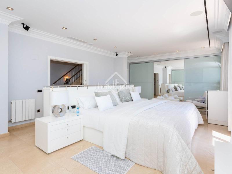 Foto c673b431-d8f0-4125-bb5a-bb55dbcc717b. Chalet con riscaldamento parcheggio piscina in les botigues de Sitges Sitges