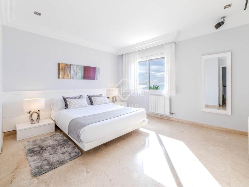 Foto e02be52a-8f56-41ac-a9c5-c11a7157f7d1. Chalet con riscaldamento parcheggio piscina in les botigues de Sitges Sitges