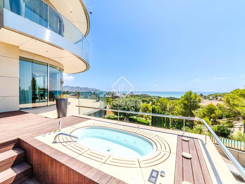 Foto 7e9cc47b-6198-4610-ab11-19f1a516705e. Chalet avec chauffage parking piscine dans Can Girona - Terramar - Vinyet Sitges