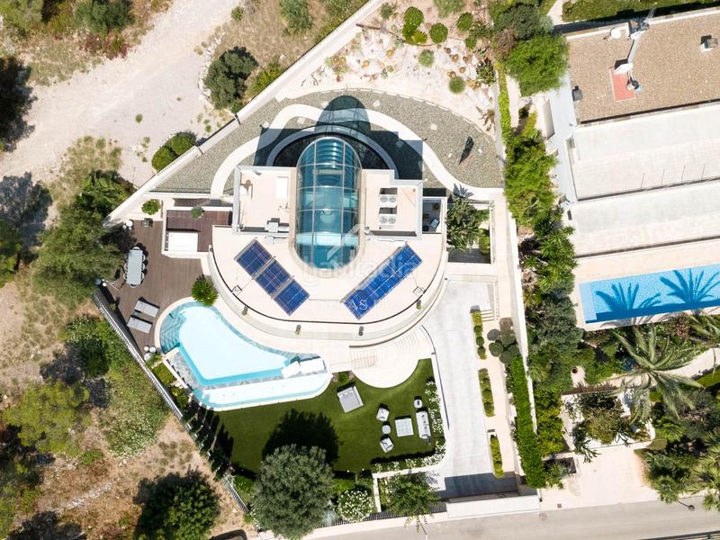 Foto 9ac302ad-71dc-4f2a-a046-944599952e22. Chalet avec chauffage parking piscine dans Can Girona - Terramar - Vinyet Sitges