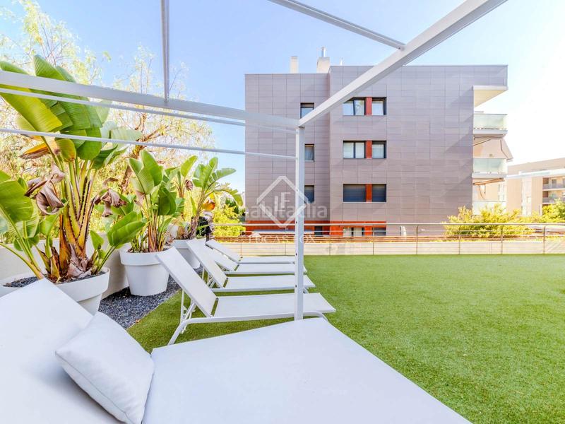 Foto b76243e0-a9b9-4247-b307-7be819c9d042. Appartamento con riscaldamento parcheggio piscina in Sitges