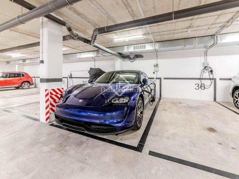 Foto 39e7ff26-bc65-4a22-a639-37feb884fcb9. Appartement avec chauffage parking piscine dans Aiguadolç - Sant Sebastià Sitges