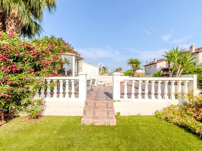 Foto a86ad726-b221-4415-b1c9-c7bc5145645c. Xalet amb calefacció a Levantina - Montgavina - Quintmar Sitges