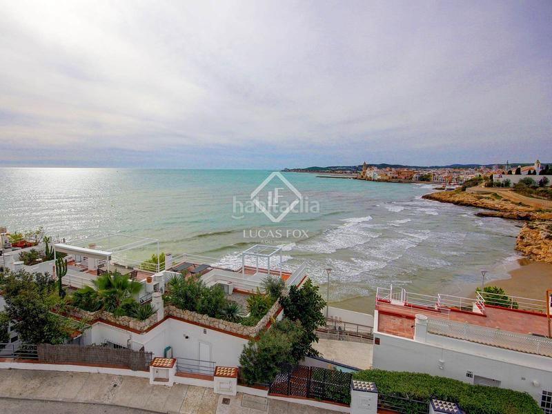 Foto d49cc950-a2c2-47a4-8715-d3f32b872b49. Attico con riscaldamento parcheggio piscina in Aiguadolç - Sant Sebastià Sitges