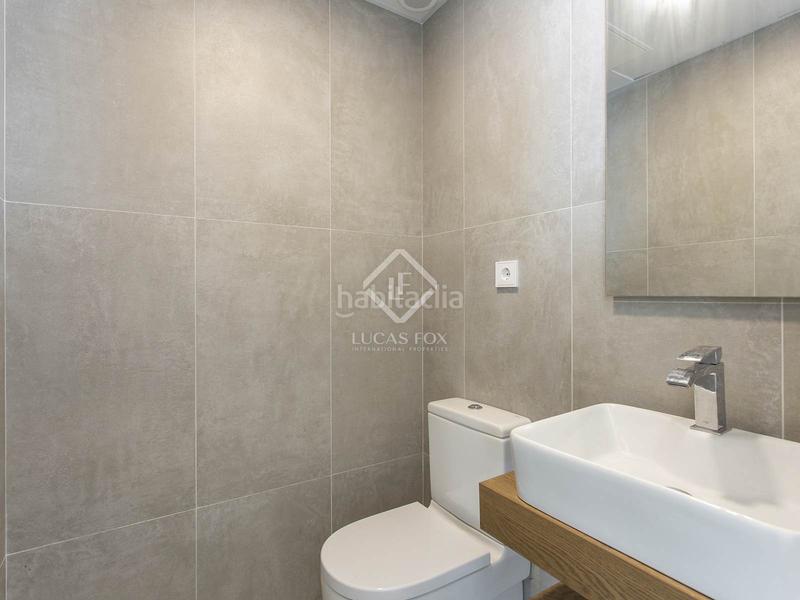 Foto 4113270d-1ad1-4f70-8d3c-d76d1a81c9a8. Chalet con parcheggio piscina in Can Girona - Terramar - Vinyet Sitges