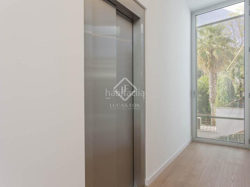 Foto 6fe10eb0-8e50-412a-967c-86931018d008. Chalet con parcheggio piscina in Can Girona - Terramar - Vinyet Sitges