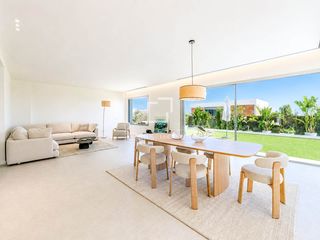 Chalet in Can Pei. Atractiva obra nueva de 4 dormitorios en venta en sitges, barcel
