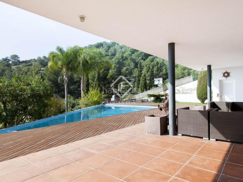 Foto 73aa9f5b-42ec-478d-91dc-a46d346d6bf7. Chalet con riscaldamento parcheggio piscina in Can Girona - Terramar - Vinyet Sitges