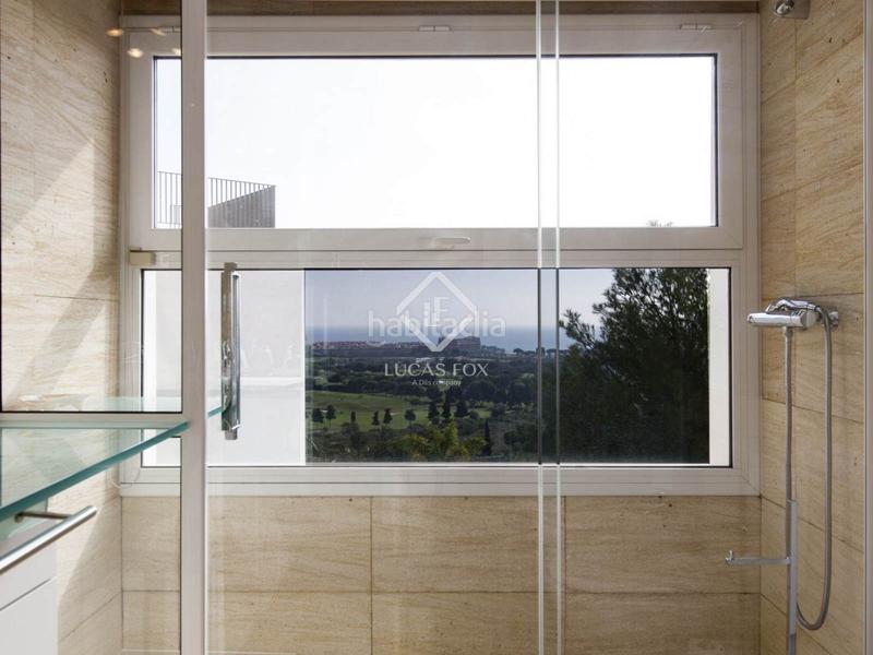 Foto df5a6212-c5c2-44ea-8cbc-2fbaf9f95aa0. Chalet con riscaldamento parcheggio piscina in Can Girona - Terramar - Vinyet Sitges