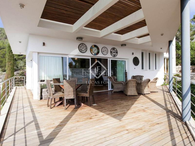 Foto e0f556e6-c895-4be7-b3b5-123e796d05fd. Chalet con riscaldamento parcheggio piscina in Can Girona - Terramar - Vinyet Sitges