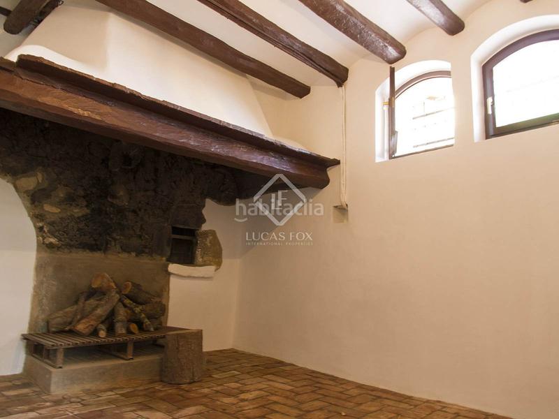 Foto d9d0310b-5d53-4ac5-9586-9ec91e2c9810. Masia amb aparcament a Castellet i la Gornal