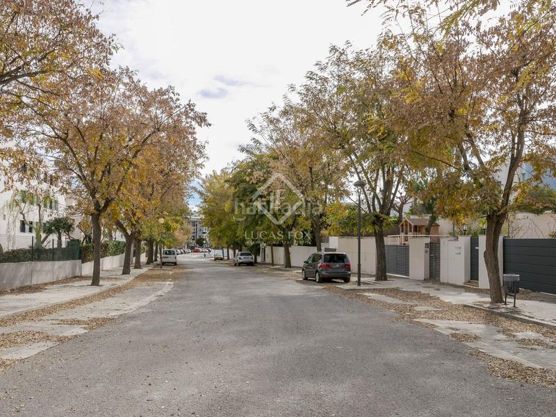 Foto 8ad22b5e-4122-42ea-84cb-a1e6dd102481. Finca rústica parcela edificable de 1.204 m en venta en Can Pei, en Sitges