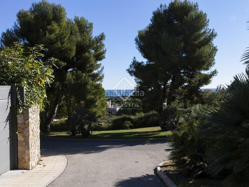 Foto f6b02646-0e7a-461b-b086-a2a5c2231ae3. Rural plot in Can Girona - Terramar - Vinyet Sitges