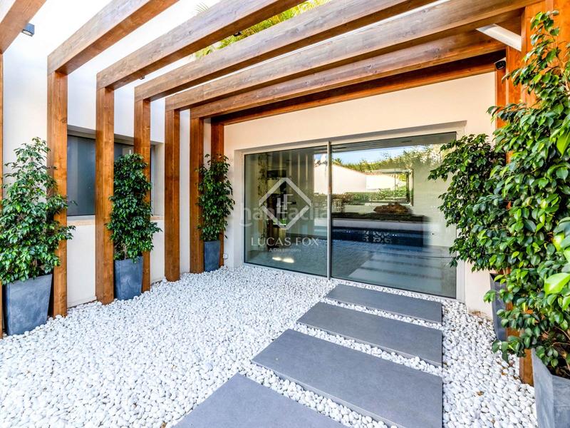 Foto 0c6041be-38bd-4ff4-bb10-b65b3aff9b54. Chalet avec parking piscine dans Can Girona - Terramar - Vinyet Sitges