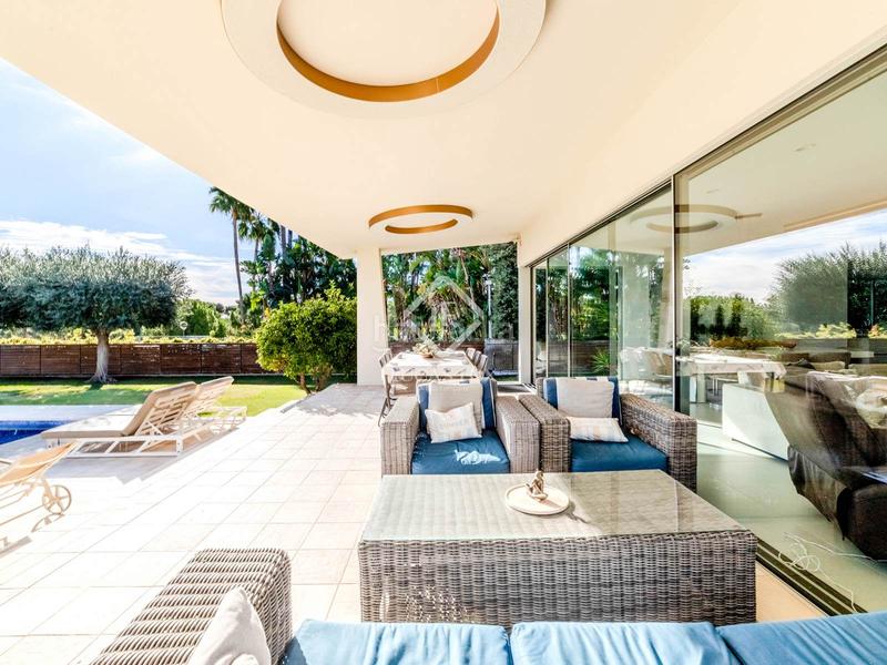 Foto 45d7cf72-595e-467d-8bae-9677df0de75c. Chalet avec parking piscine dans Can Girona - Terramar - Vinyet Sitges