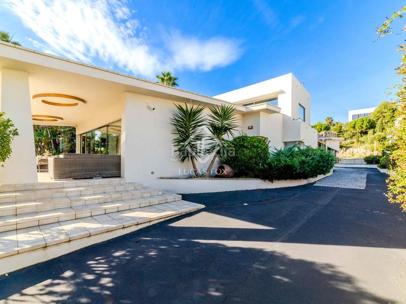 Foto 9e88c36a-6c05-458a-bbbd-0d548f254aeb. Chalet avec parking piscine dans Can Girona - Terramar - Vinyet Sitges