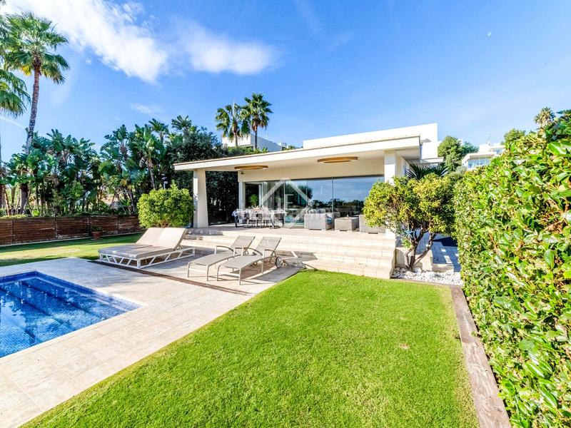 Foto c289c4a5-f5d5-4c59-af9a-4ca9da1fb3cd. Chalet avec parking piscine dans Can Girona - Terramar - Vinyet Sitges