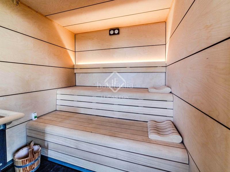 Foto c8a62704-b727-4ae9-a431-571ff037fa84. Chalet avec parking piscine dans Can Girona - Terramar - Vinyet Sitges