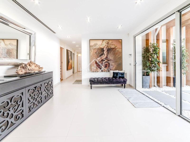 Foto e530c011-11ed-43f8-9700-a383af41d90c. Chalet avec parking piscine dans Can Girona - Terramar - Vinyet Sitges