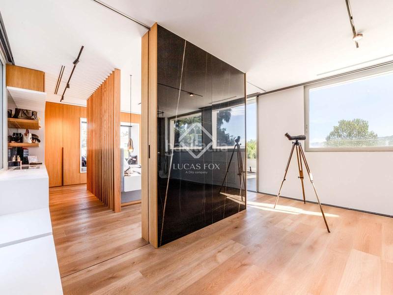 Foto eae452e8-d92c-4bc8-81b6-ba04fd1b582e. Chalet avec parking piscine dans Can Girona - Terramar - Vinyet Sitges