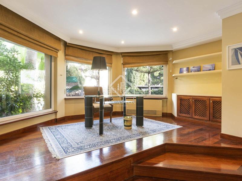 Foto 373974cf-a3d7-45b8-9e66-fa6c9375b4bd. Chalet with heating parking pool in Can Girona - Terramar - Vinyet Sitges