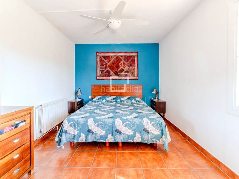 Foto b9661089-a389-499e-9342-c695e3266c36. Chalet espaciosa villa de 5 dormitorios con piscina y licencia turística, en venta . en Olivella