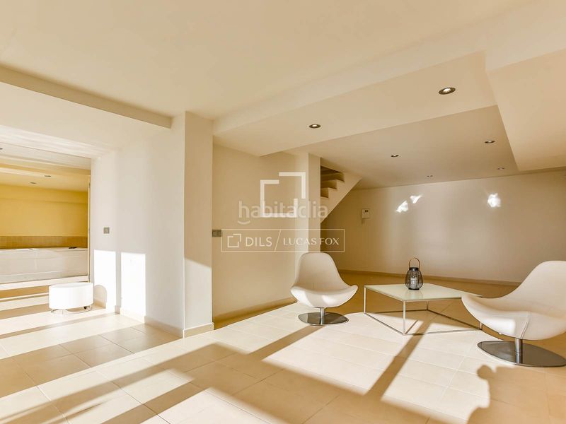 Foto 07a6edb2-d0a1-408d-a912-4ada133b3ab9. Xalet amb calefacció aparcament piscina a Levantina - Montgavina - Quintmar Sitges