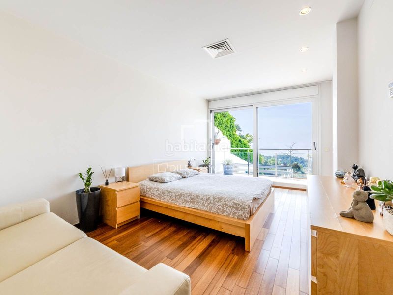 Foto 1273a420-515f-49d7-b4d1-483af538ba45. Xalet amb calefacció aparcament piscina a Levantina - Montgavina - Quintmar Sitges