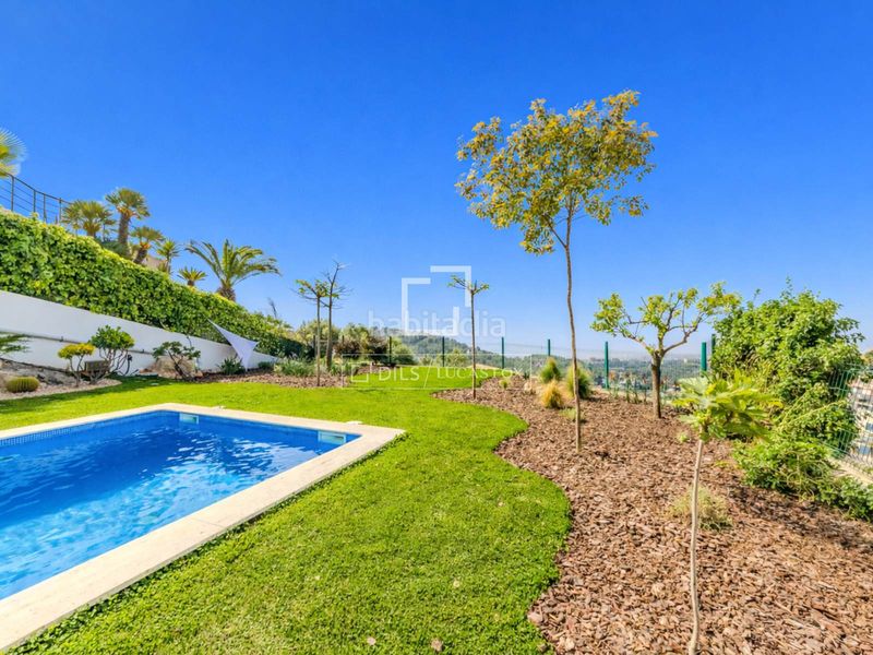 Foto 332e6b2c-979f-4e65-841c-c88ca6f39e1b. Xalet amb calefacció aparcament piscina a Levantina - Montgavina - Quintmar Sitges