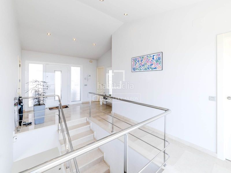 Foto 409fb1e4-95de-4a59-96d9-5552a9dc9ce2. Xalet amb calefacció aparcament piscina a Levantina - Montgavina - Quintmar Sitges