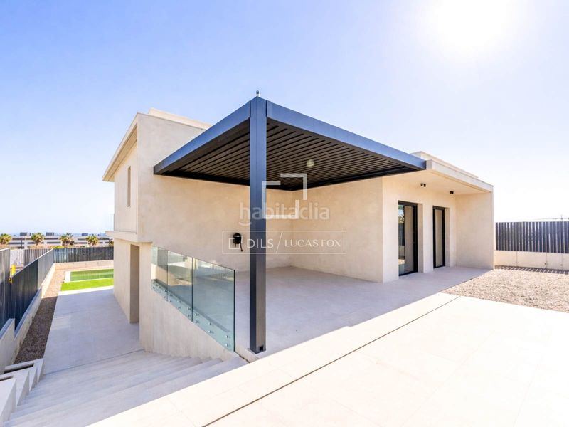 Foto 452fbb38-5680-47e2-b5da-f87e1f149b77. Xalet amb aparcament piscina a La Plana Sitges