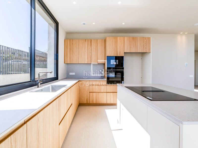 Foto 698a0c53-70c6-4286-8820-523128a87986. Xalet amb aparcament piscina a La Plana Sitges